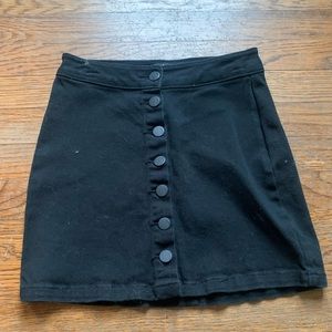 Dollhouse black mini skirt size 0
